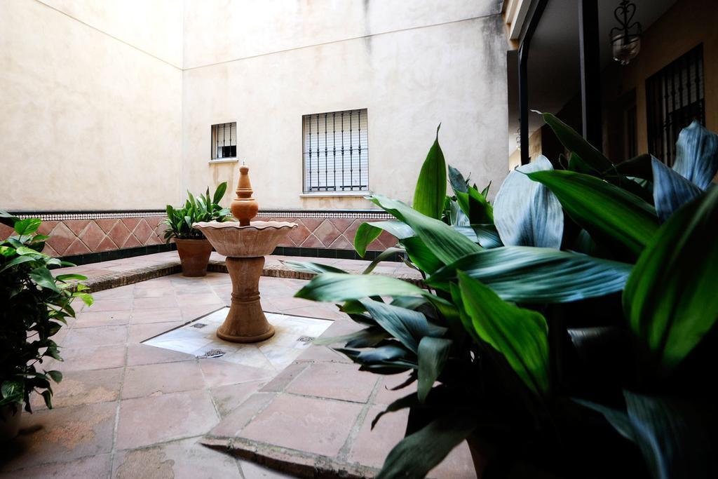 Hsh Suites Corrala Triana Sevilla Exteriér fotografie